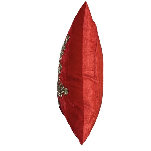 Pier 1 Imports Red Velvet Pillow Gold Beaded Snowflake 12x12” Christmas Elegant - Picture 4 of 6